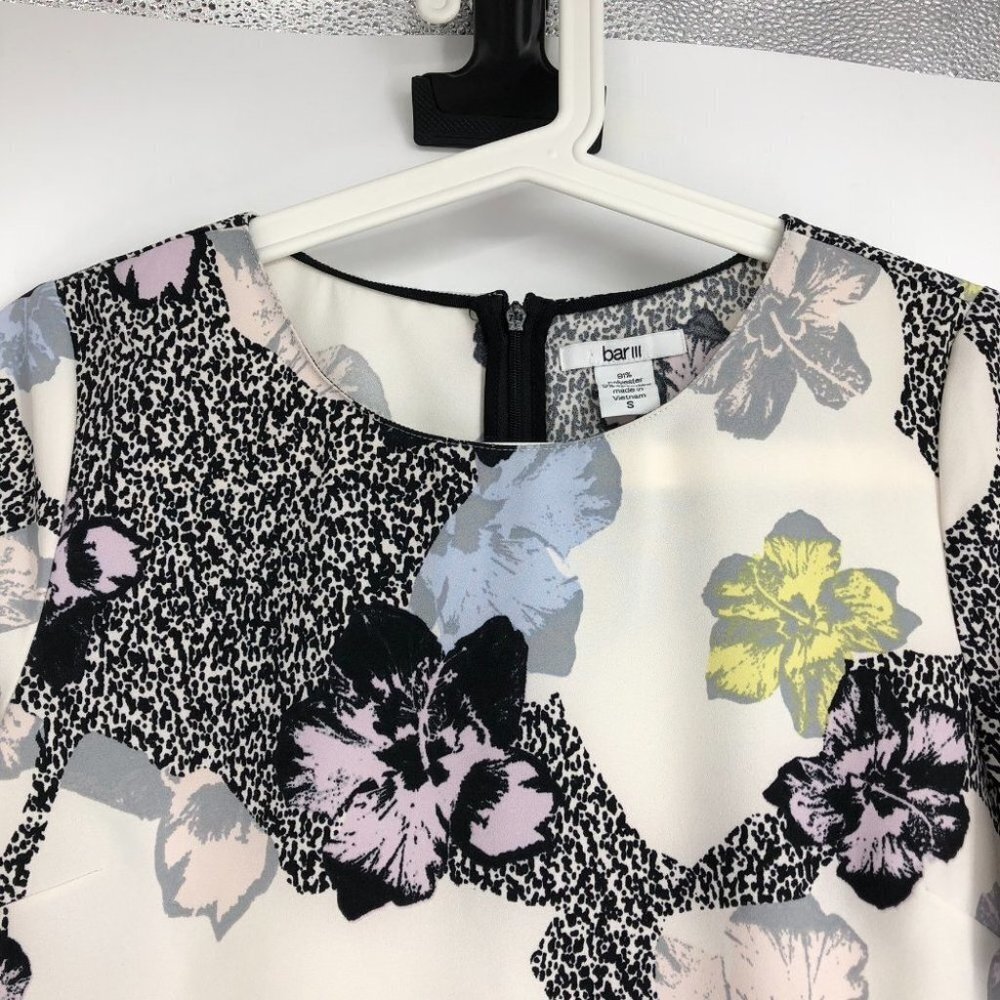 BAR  III Black & White Multicolor Floral Printed Short Sleeve Jewel Neck Top S - Picture 5 of 13